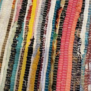 Meet your Posher, Flora